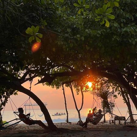 Raalhu Dhangethi Bed & Breakfast エクステリア 写真