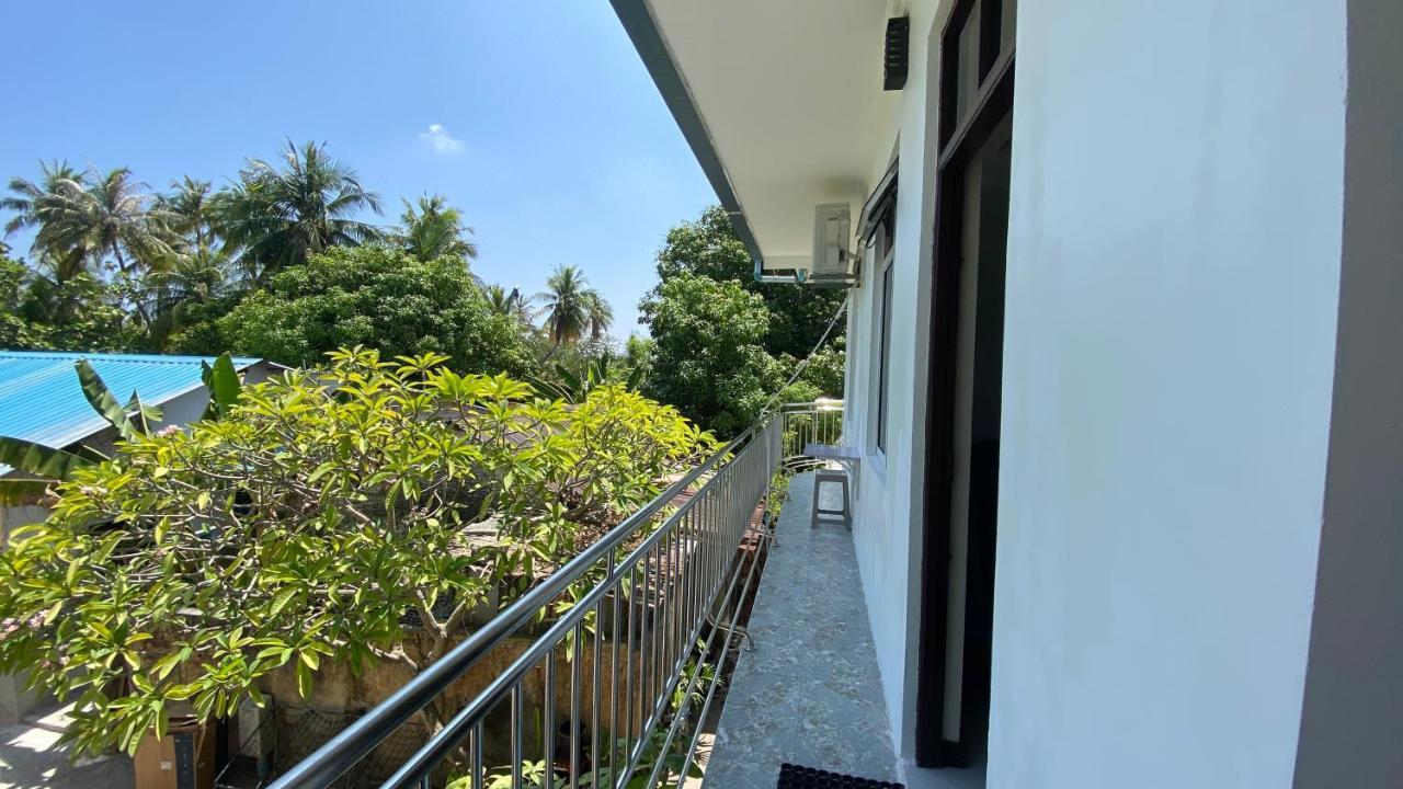 Raalhu Dhangethi Bed & Breakfast エクステリア 写真