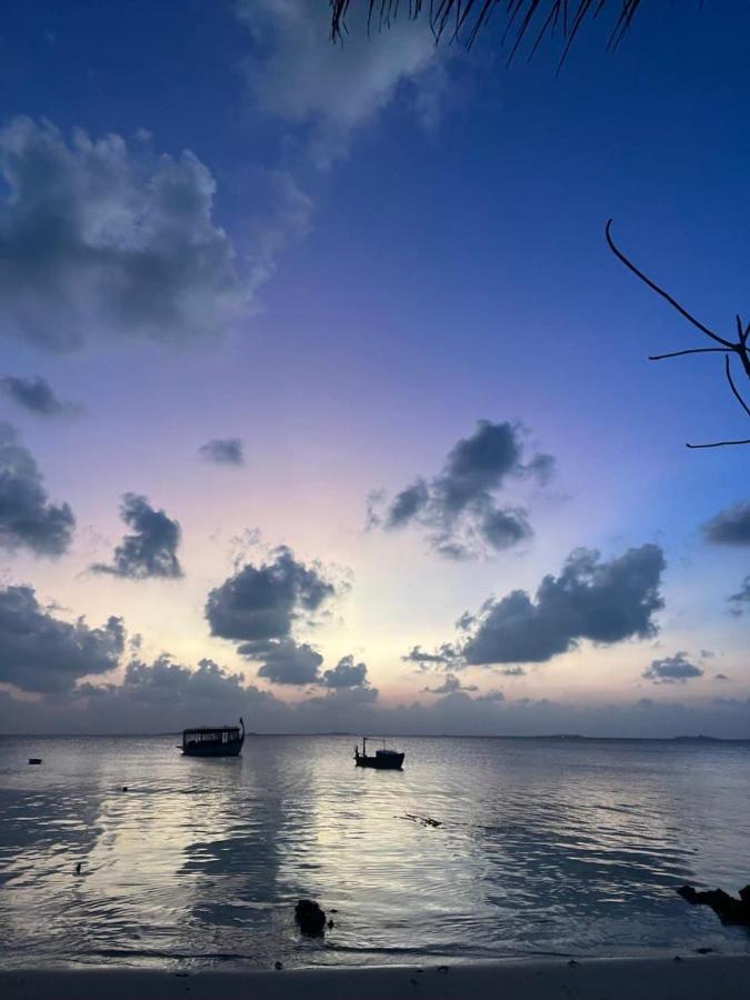 Raalhu Dhangethi Bed & Breakfast エクステリア 写真