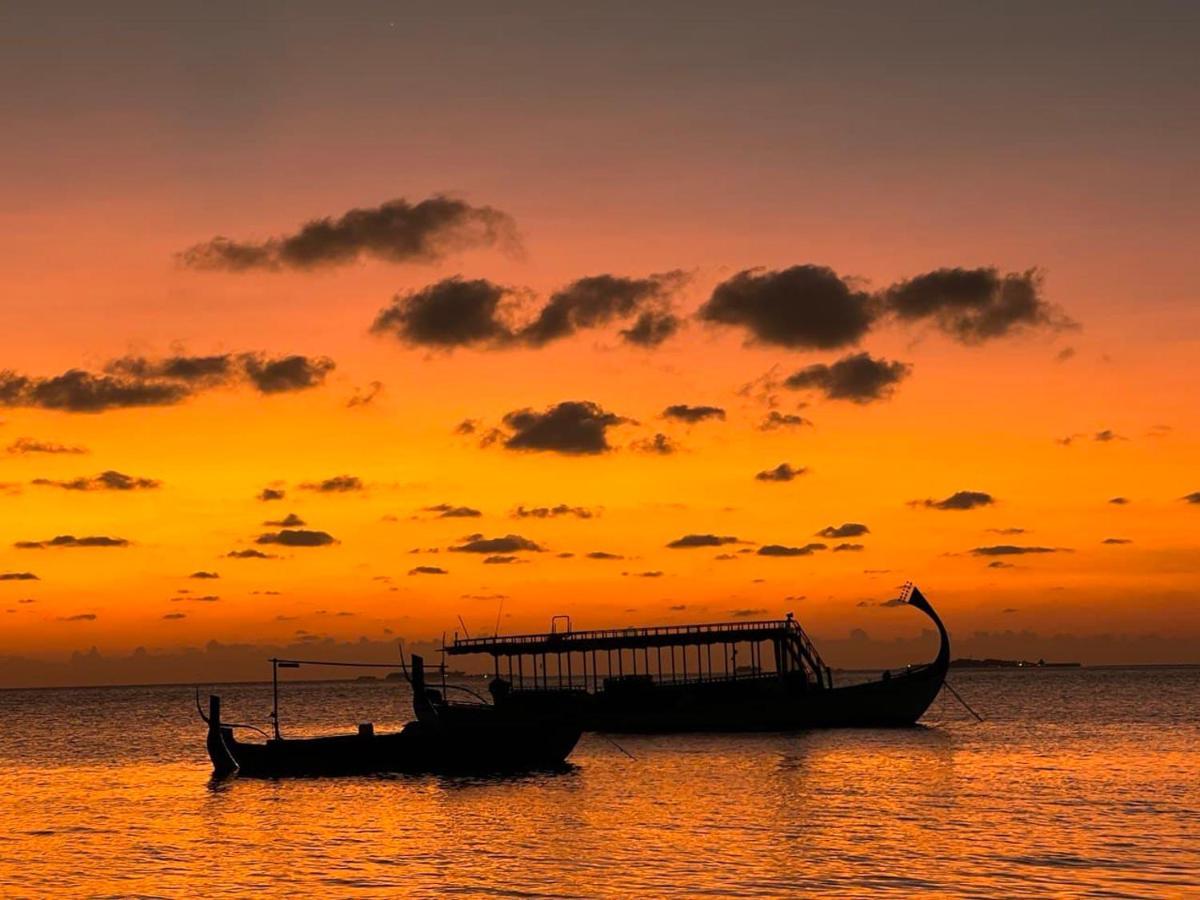 Raalhu Dhangethi Bed & Breakfast エクステリア 写真