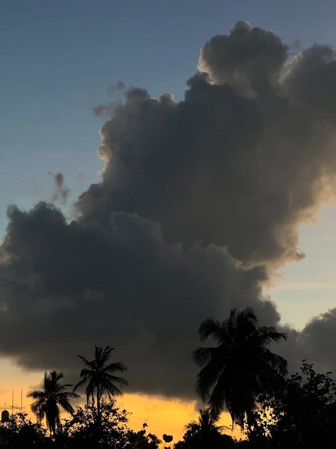 Raalhu Dhangethi Bed & Breakfast エクステリア 写真
